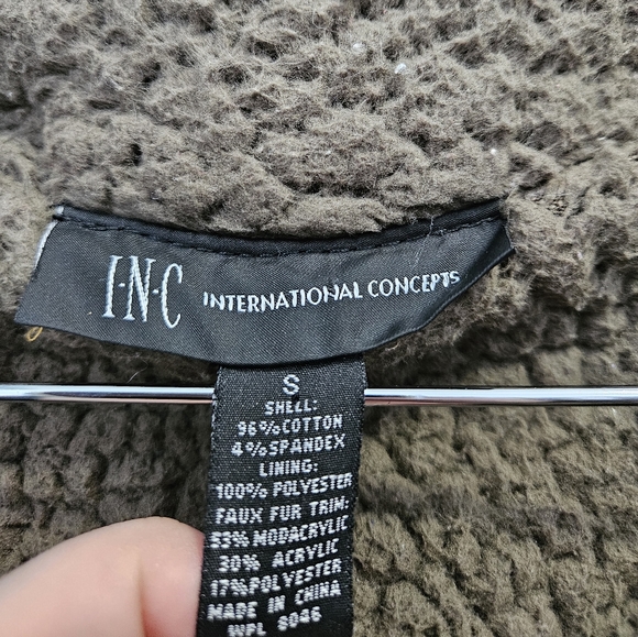 INC Oversized Sherpa Hooded Vest - Size US S - Picture 5 of 8